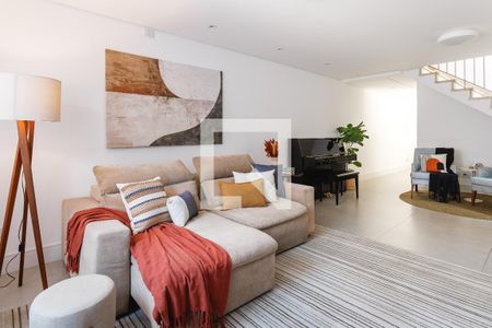 Sala de casa à venda com 3 quartos, 170m² em Santo Amaro, São Paulo