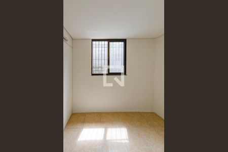 Quarto de kitnet/studio para alugar com 1 quarto, 30m² em Havaí, Belo Horizonte