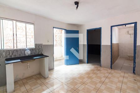 Comodo 1  de casa para alugar com 1 quarto, 25m² em Veloso, Osasco