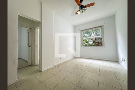 Sala de apartamento à venda com 2 quartos, 58m² em Catete, Rio de Janeiro