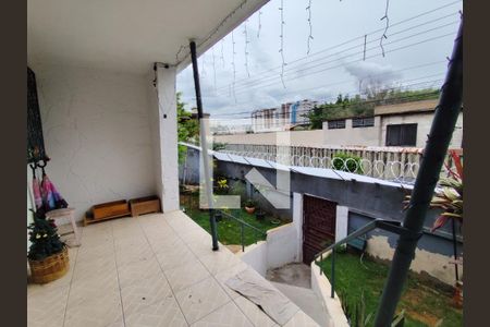 Varanda de casa à venda com 2 quartos, 200m² em Dom Cabral, Belo Horizonte