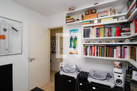 Quarto de apartamento à venda com 2 quartos, 81m² em Buritis, Belo Horizonte