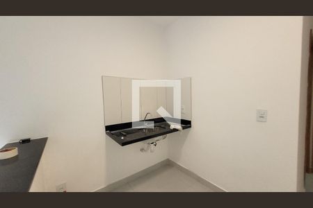 Sala / Cozinha de kitnet/studio para alugar com 1 quarto, 35m² em Jardim Proença, Campinas