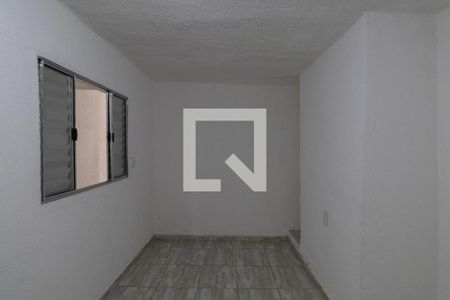 Quarto 2 de casa para alugar com 2 quartos, 80m² em Jardim Artur Alvim, São Paulo