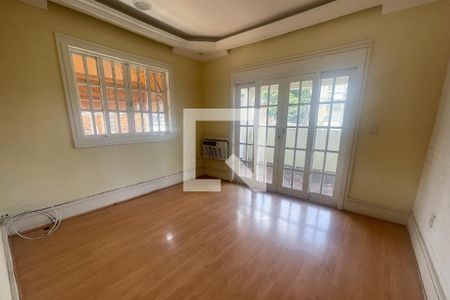 Sala de casa para alugar com 2 quartos, 100m² em Vila São Luís, Duque de Caxias