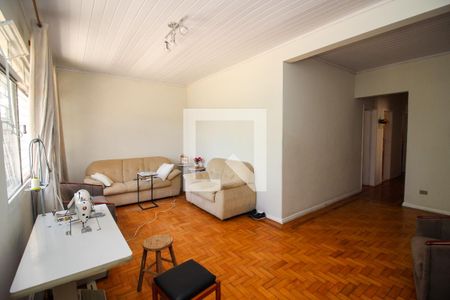 Sala de casa para alugar com 3 quartos, 400m² em Partenon, Porto Alegre