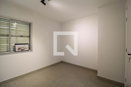 Suíte 1 de apartamento à venda com 2 quartos, 56m² em Moema, São Paulo