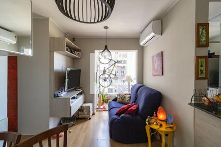 Sala de apartamento à venda com 2 quartos, 52m² em Teresópolis, Porto Alegre