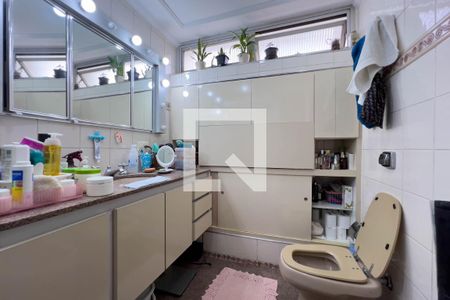 Banheiro do quarto 1 de apartamento para alugar com 3 quartos, 214m² em Vila Mariana, São Paulo