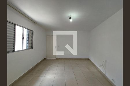 Sala/Quarto de casa para alugar com 1 quarto, 50m² em Jardim Guarapiranga, São Paulo