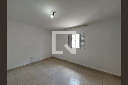 Sala  de casa para alugar com 1 quarto, 50m² em Jardim Guarapiranga, São Paulo