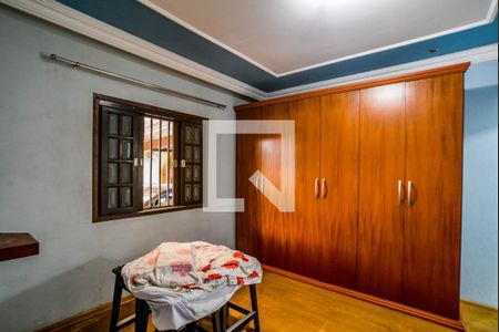 Quarto 1 de casa à venda com 2 quartos, 160m² em Vila Eldizia, Santo André