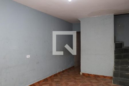 Sala de casa de condomínio para alugar com 2 quartos, 70m² em Jardim Santo Antonio, São Paulo