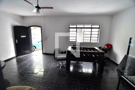 Sala 1 de casa para alugar com 5 quartos, 250m² em Ponte Preta, Campinas