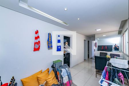 Sala de apartamento à venda com 3 quartos, 66m² em Buritis, Belo Horizonte