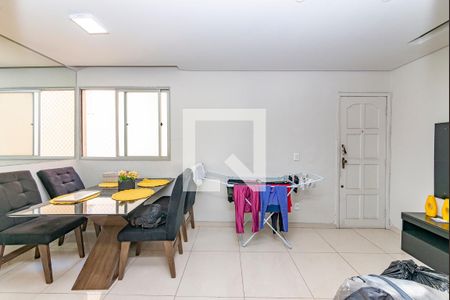 Sala de apartamento à venda com 3 quartos, 66m² em Buritis, Belo Horizonte