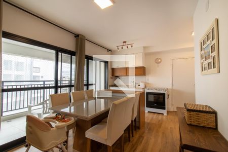 Sala de apartamento para alugar com 3 quartos, 98m² em Taquaral, Campinas