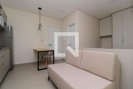 Sala/Cozinha de kitnet/studio à venda com 1 quarto, 42m² em Vila Madalena, São Paulo