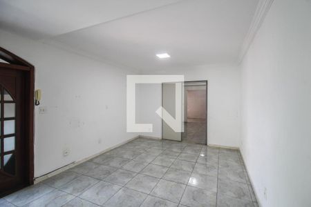 Sala de casa para alugar com 2 quartos, 200m² em Califórnia, Nova Iguaçu