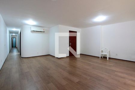 Sala de apartamento para alugar com 4 quartos, 173m² em Barra da Tijuca, Rio de Janeiro