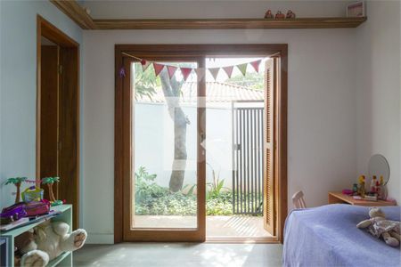 Casa à venda com 2 quartos, 200m² em Lapa, São Paulo