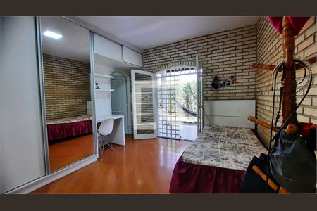 Casa à venda com 3 quartos, 206m² em Socorro, São Paulo