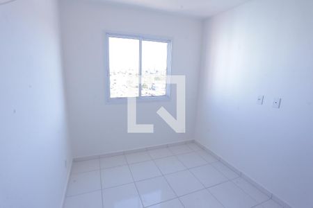 Quarto de apartamento para alugar com 2 quartos, 54m² em Qr 412, Brasília