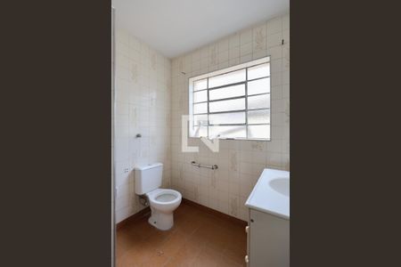 Banheiro de apartamento para alugar com 1 quarto, 40m² em Chora Menino, São Paulo