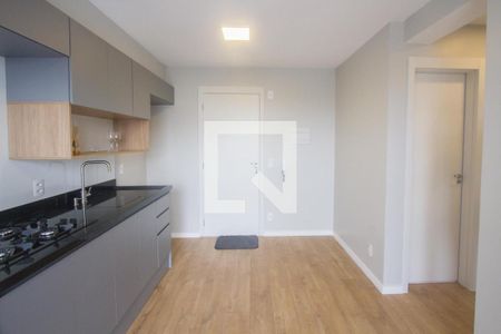 Sala/Cozinha de apartamento para alugar com 2 quartos, 36m² em Jardim Caravelas, São Paulo