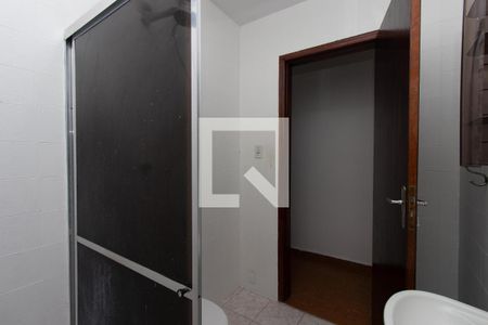 Banheiro de casa para alugar com 1 quarto, 50m² em Jardim Brasil (zona Norte), São Paulo