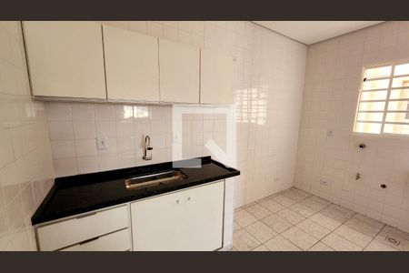 Cozinha e Área de Serviço de apartamento para alugar com 2 quartos, 67m² em Jardim Quintas das Videiras, Jundiaí