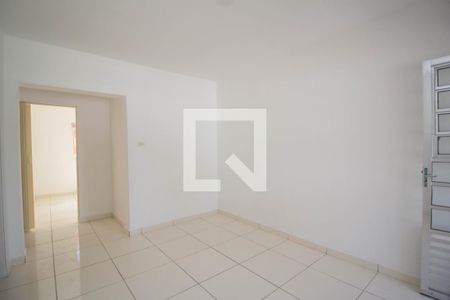 Sala de casa para alugar com 2 quartos, 72m² em Jardim Maracana, São Paulo