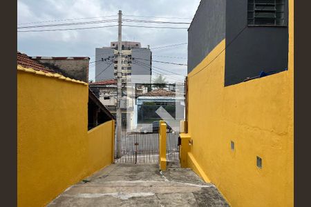 Quarto 1 de casa para alugar com 1 quarto, 70m² em Bela Aliança, São Paulo