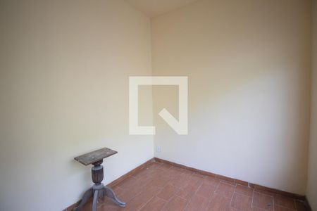 quarto 1 de casa para alugar com 4 quartos, 800m² em Centro, São Gonçalo