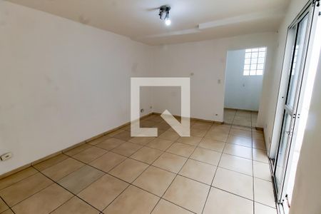 Sala 2 de casa para alugar com 3 quartos, 180m² em Jardim Rubio, São Paulo