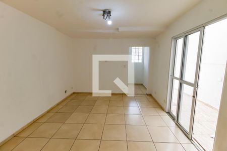 Sala 2 de casa para alugar com 3 quartos, 180m² em Jardim Rubio, São Paulo