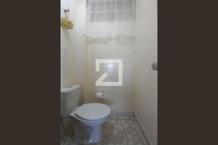 Lavabo  de apartamento para alugar com 4 quartos, 180m² em Cambuí, Campinas