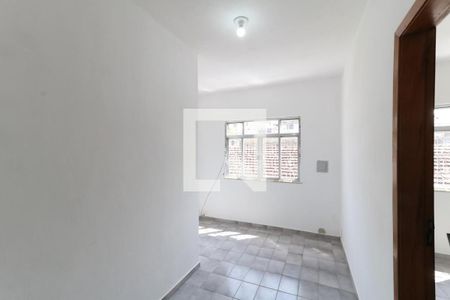 Sala de casa para alugar com 2 quartos, 45m² em Cavalcanti, Rio de Janeiro