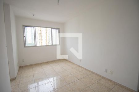 Sala de apartamento para alugar com 2 quartos, 72m² em Alcantara, São Gonçalo