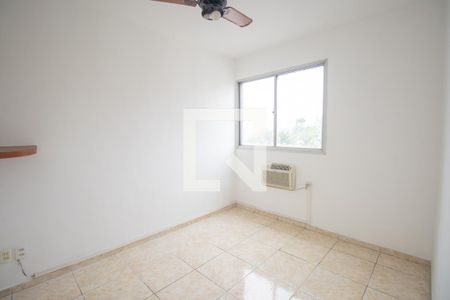 Quarto 2 de apartamento para alugar com 2 quartos, 72m² em Alcantara, São Gonçalo