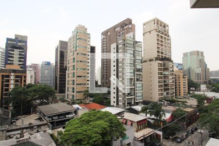 Vista de apartamento à venda com 2 quartos, 200m² em Jardim Paulistano, São Paulo