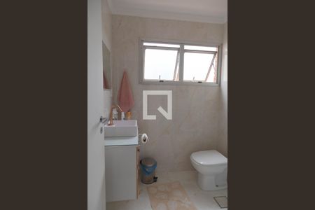 Apartamento à venda com 100m², 4 quartos e 1 vaga Apartamento à venda com 100m², 4 quartos e 1 vagaBanheiro Social