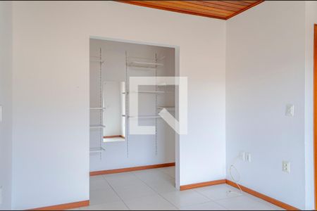 Suíte 01 - 2º Andar de casa para alugar com 4 quartos, 170m² em Rio Tavares, Florianópolis