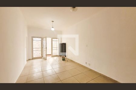 Sala de casa para alugar com 4 quartos, 200m² em Jardim Proença, Campinas