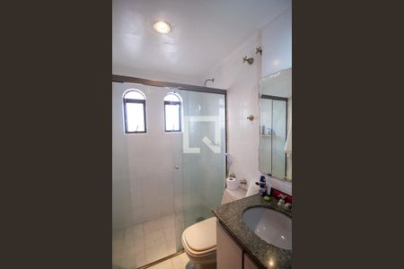 Apartamento para alugar com 168m², 3 quartos e 2 vagas Apartamento para alugar com 168m², 3 quartos e 2 vagasBanheiro da Suíte 2