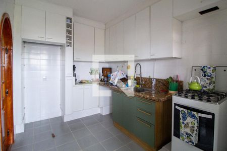 Apartamento para alugar com 168m², 3 quartos e 2 vagas Apartamento para alugar com 168m², 3 quartos e 2 vagasCozinha