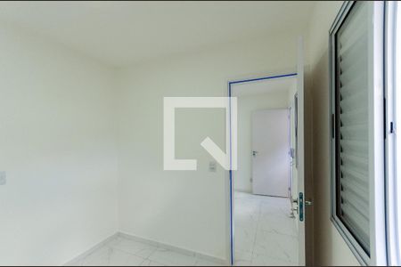 Quarto 1 de apartamento para alugar com 2 quartos, 38m² em Vila Santa Edwiges, São Paulo