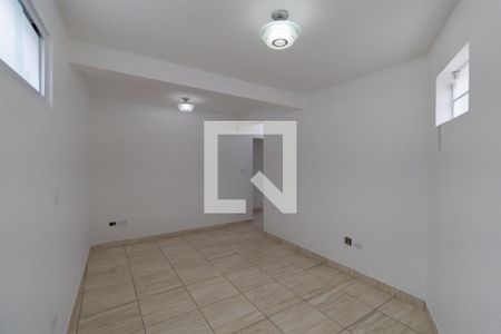 Sala / Quarto de casa para alugar com 1 quarto, 50m² em Jardim Gonzaga, São Paulo