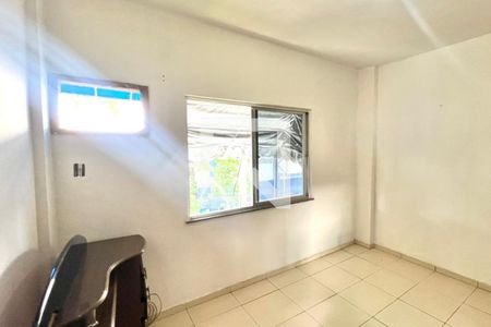 Quarto 2 de apartamento para alugar com 2 quartos, 60m² em Jardim Vinte E Cinco de Agosto, Duque de Caxias