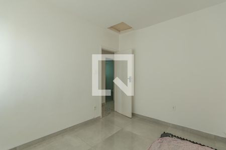 Quarto 1 de casa para alugar com 3 quartos, 100m² em Alípio de Melo, Belo Horizonte